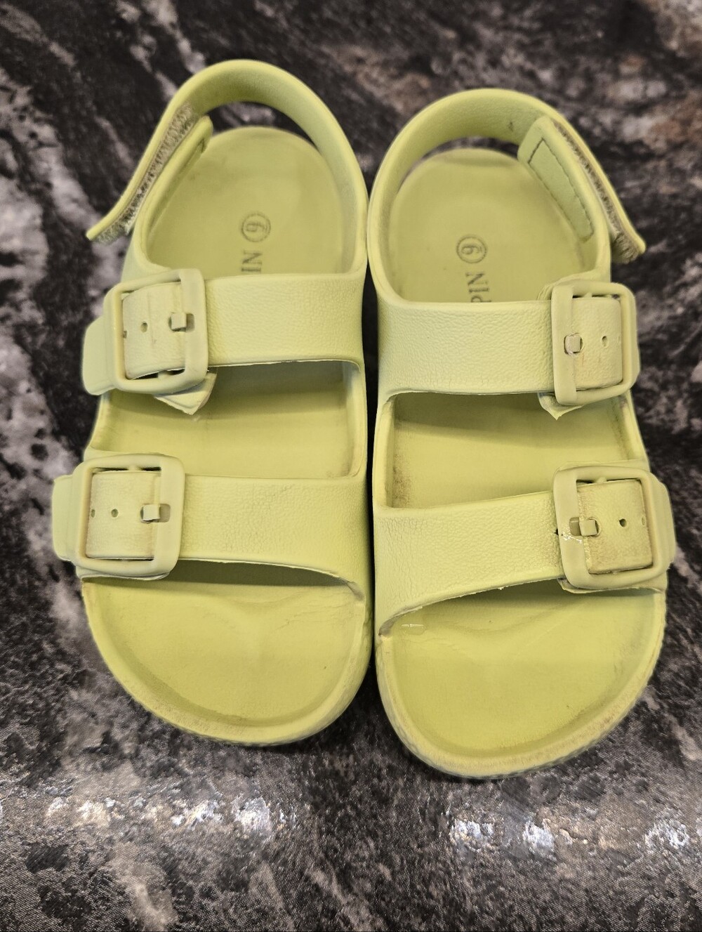 Kids Lime Green Adjustable Buckle Sandals
